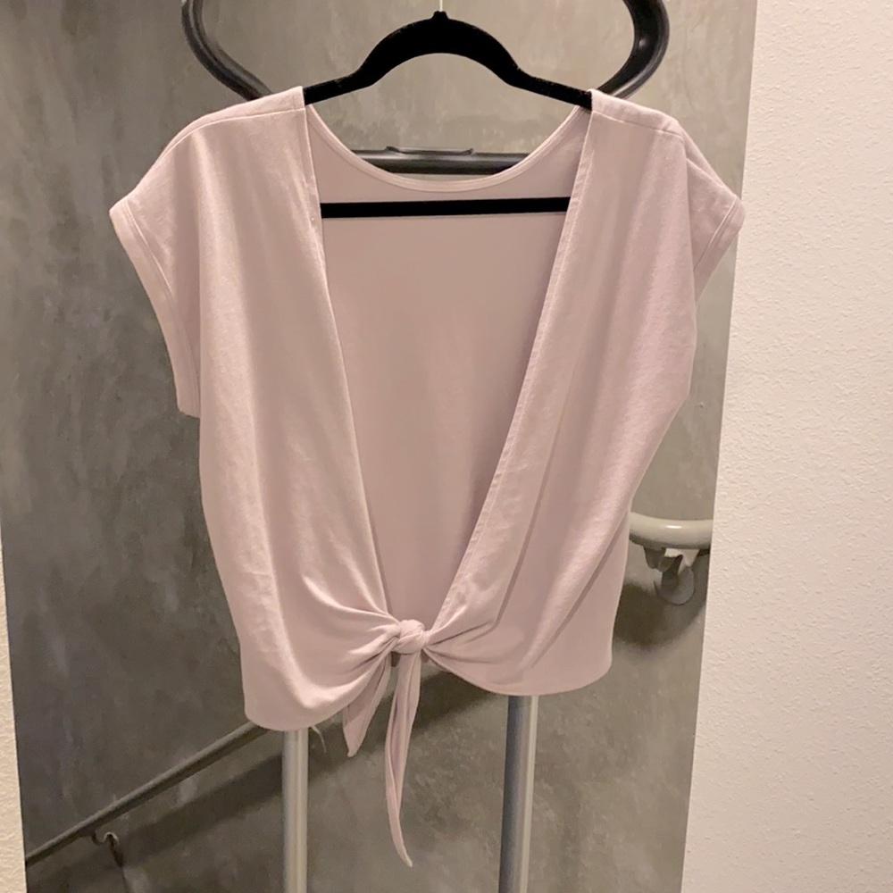 ❌SOLD❌ Aritzia Wilfred Open Back Top